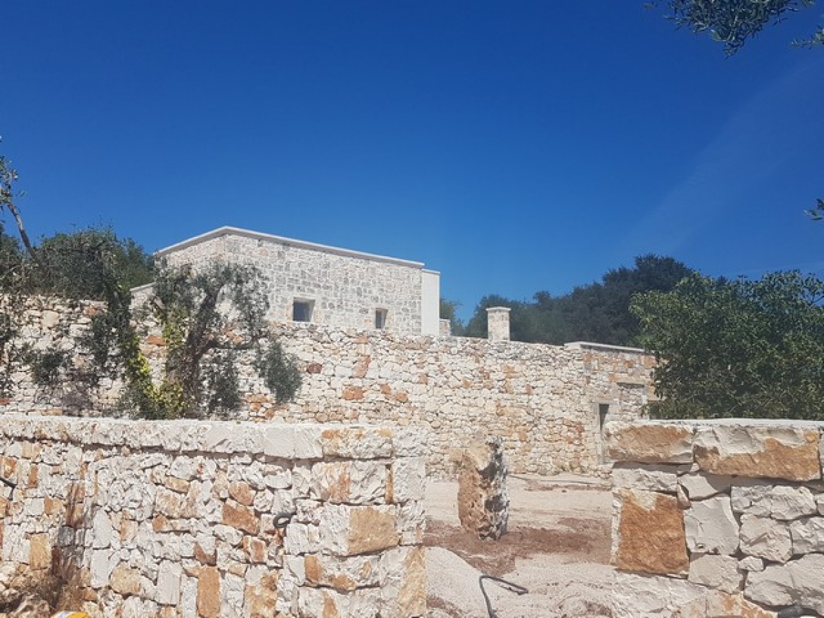 trulli Ostuni Salento 